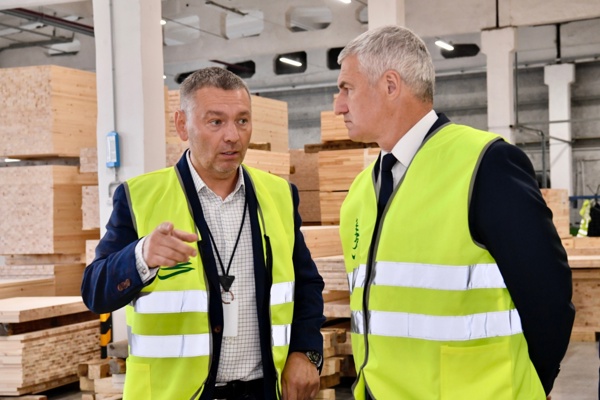 Глава Республики Карелия посетил производственные площадки ООО "Русский Лесной Альянс"